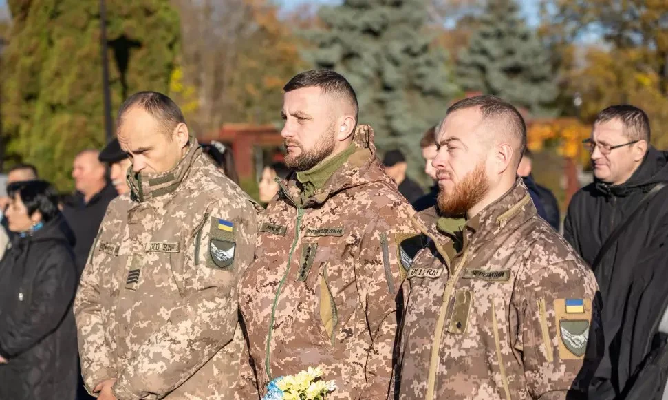 Світло молитви в темряві війни: у Тернополі відслужили панахиду за загиблими захисниками