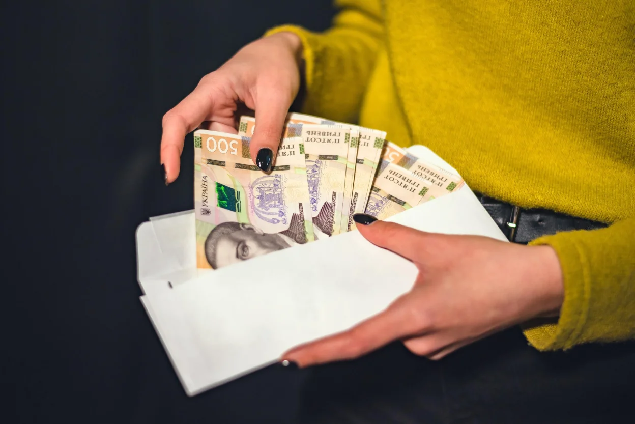 Мінсоцполітики анонсувало зимову допомогу для українців: хто отримає