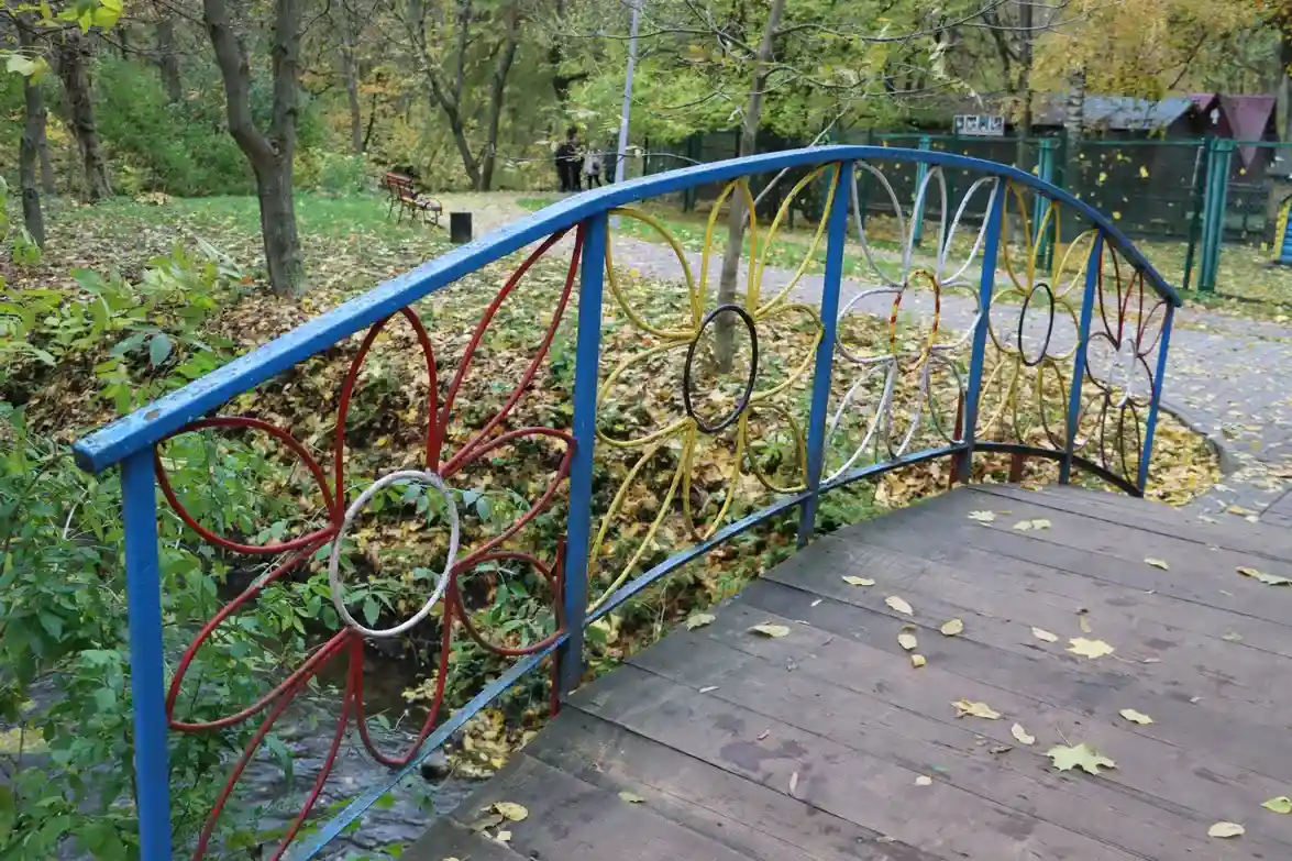 У парку «Сопільче» відремонтують міст біля звіринця: скільки планують витратити