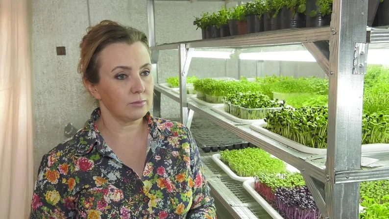 “Це найвищий пілотаж! “. Переселенка з Костянтинівки сіла за кермо багатотонника: для чого підприємниці категорія “С”