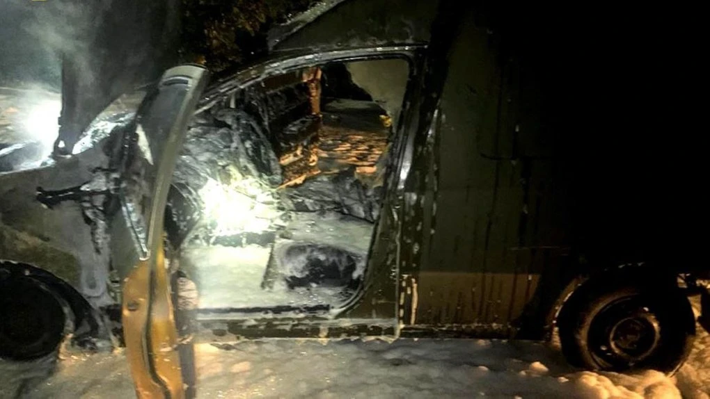 На Тернопільщині двох людей судитимуть за підпал автомобіля військового