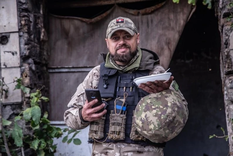 “У фільмах цього не показують”: боєць з Тернопільщини розповів про свою службу