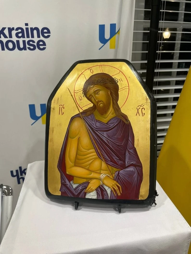 Іконописець із Кременця представив у Вашингтоні виставку ікон на бронеплитах