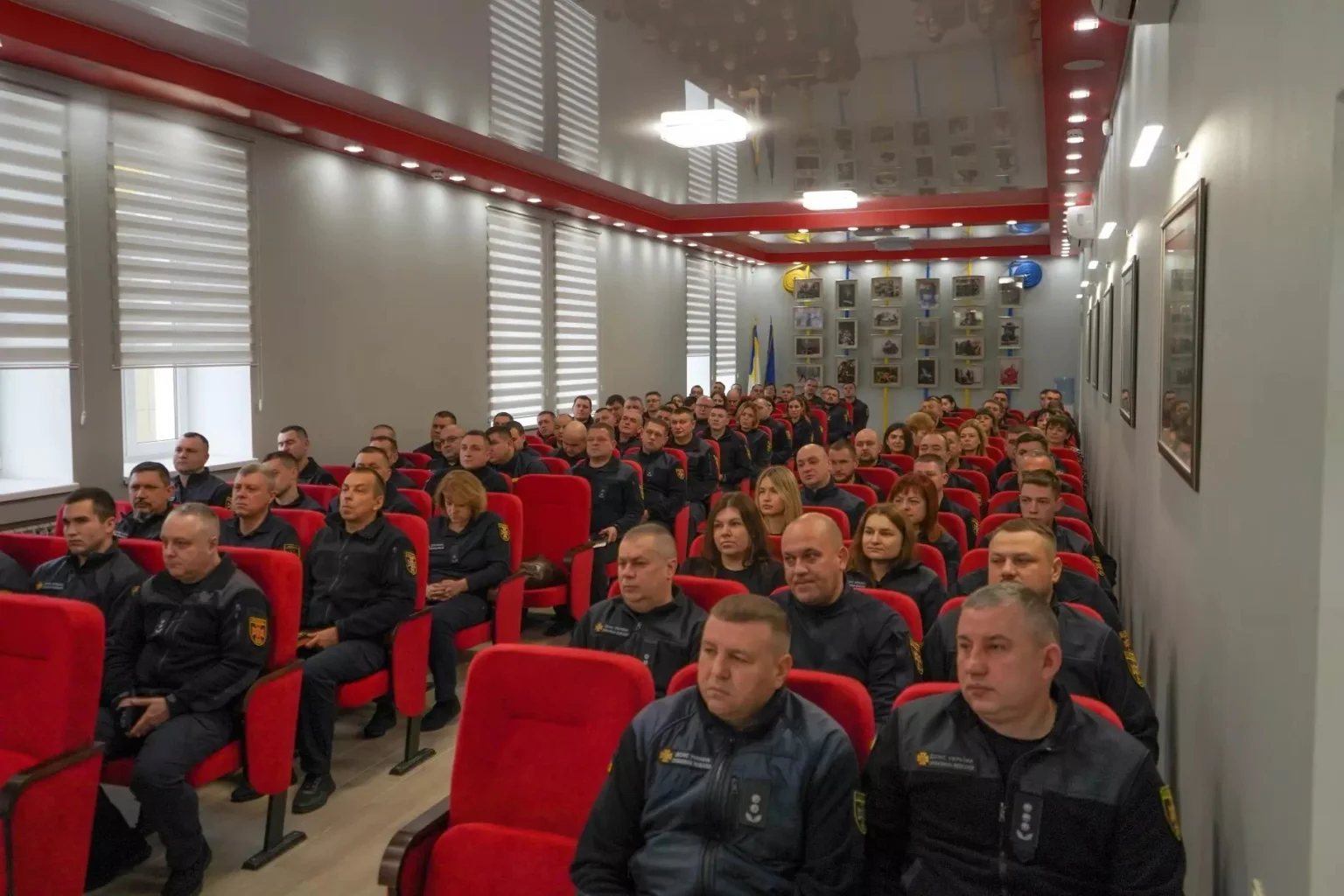 На Тернопільщині представили нового заступника начальника головного управління ДСНС На Тернопільщині представили нового заступника начальника головного управління ДСНС