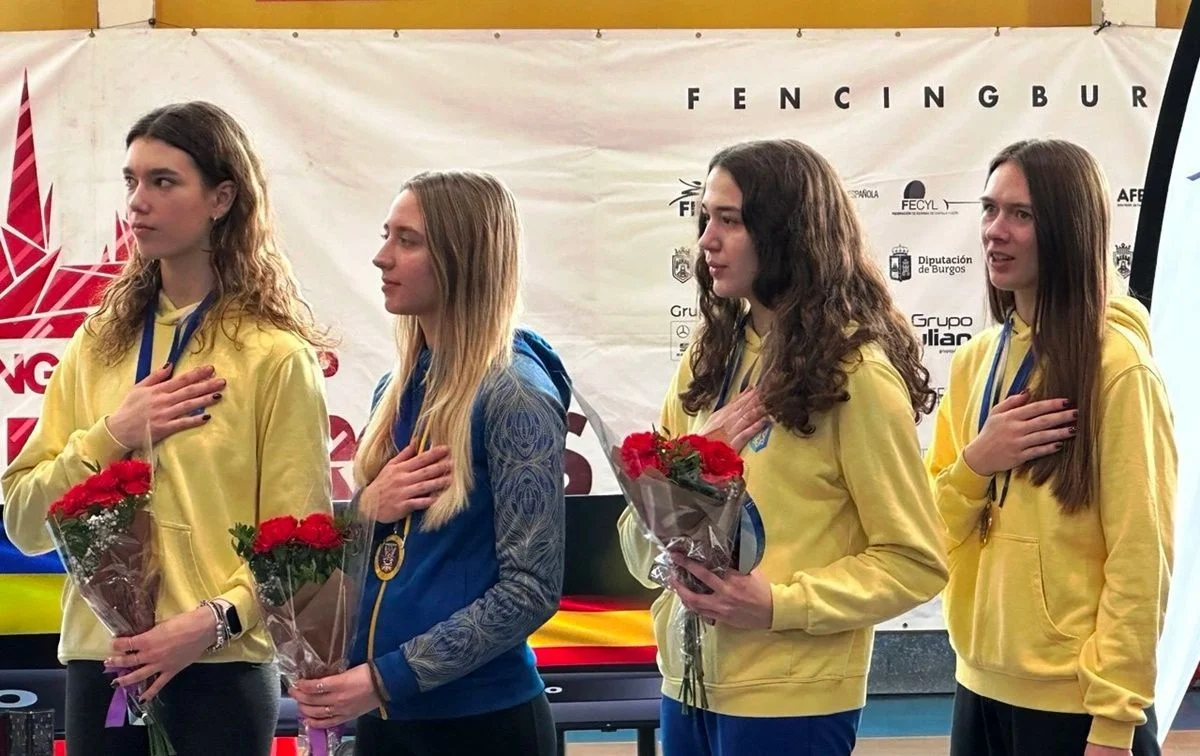 Українські шпажистки виграли Кубок світу з фехтування у командних змаганнях – у фіналі били США