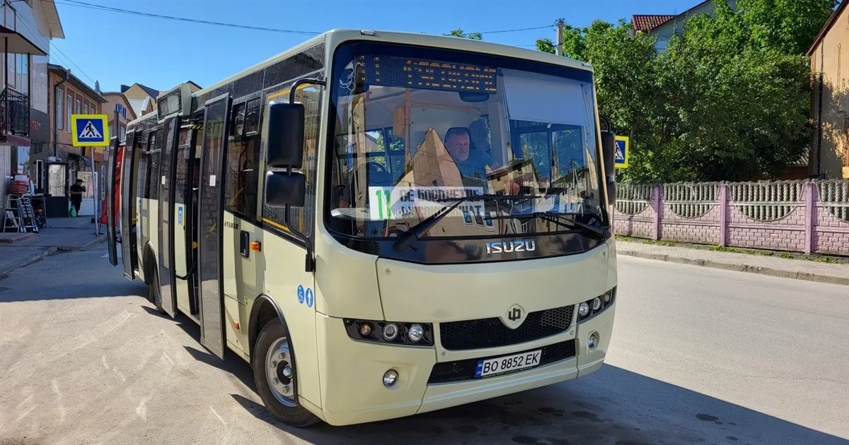 З 1 січня у Чорткові запрацює автоматична система оплати проїзду в громадському транспорті: що зміниться?