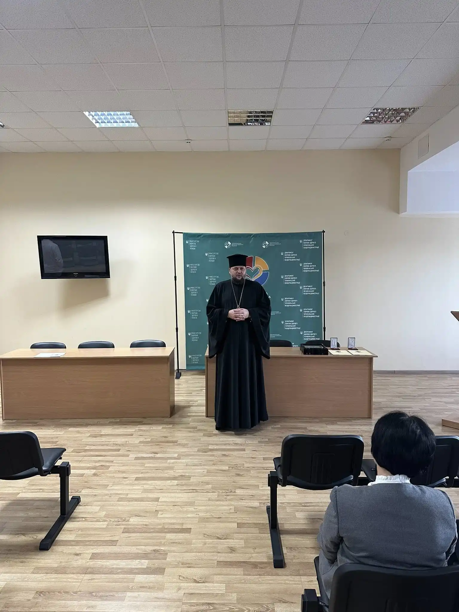 Двох лікарів Тернопільської обласної лікарні нагородили орденом цілителя Пантелеймона