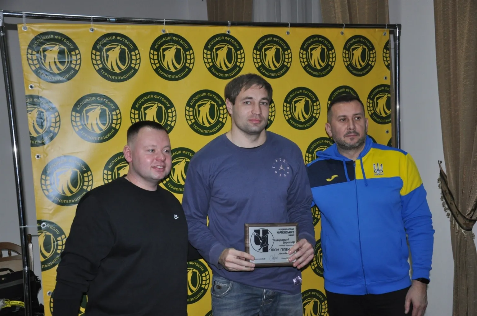 Віват, чемпіони! У Чорткові підбили підсумки футбольного сезону і нагородили переможців першості