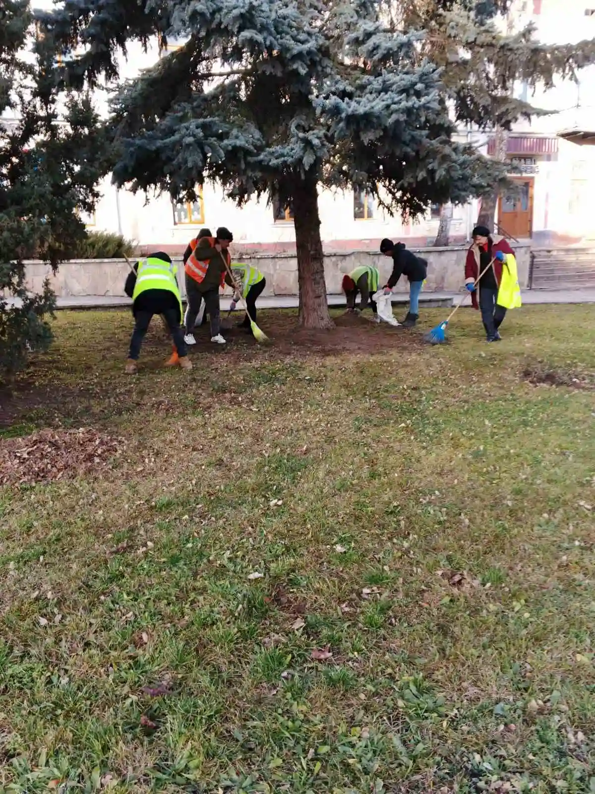 Комунальники Чортківської громади звітують про роботу протягом минулого тижня