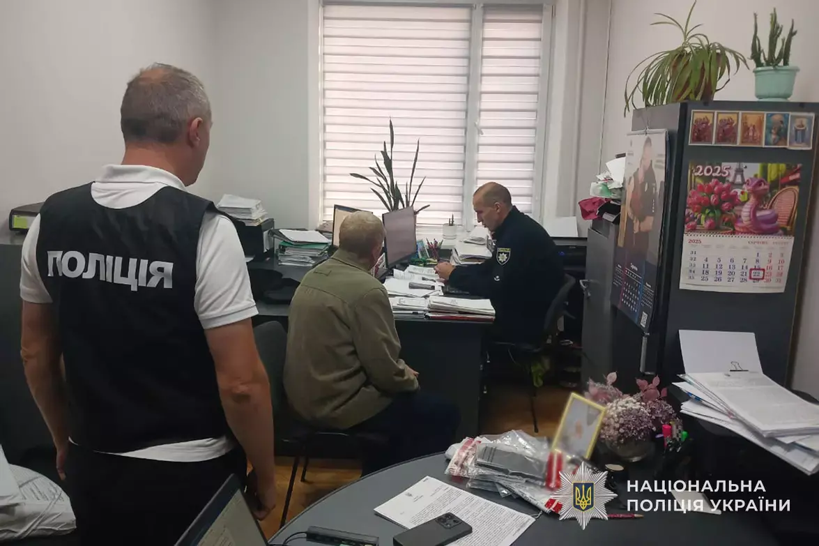 На Тернопільщині трьох людей підозрюють у привласненні 2,3 мільйона гривень на ремонті навчального закладу