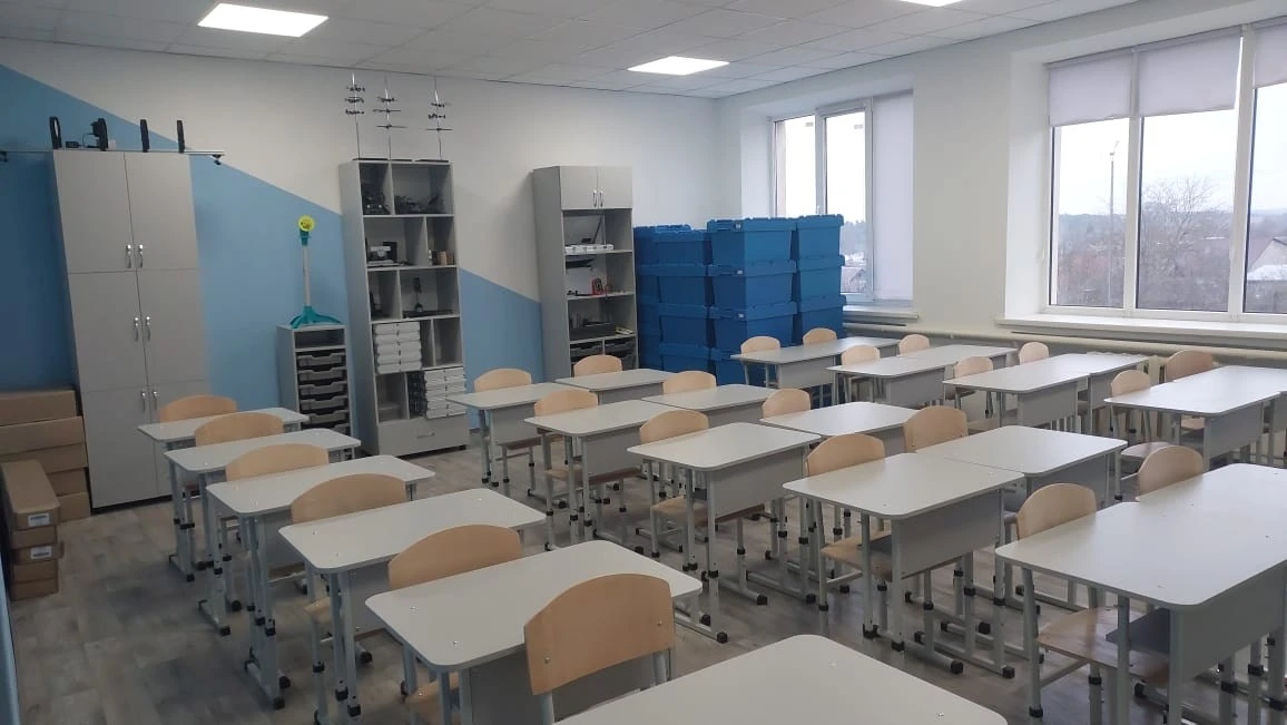 Фізика без формул на дошці: у Ланівцях оновили навчальний простір для школярів Фізика без формул на дошці: у Ланівцях оновили навчальний простір для школярів