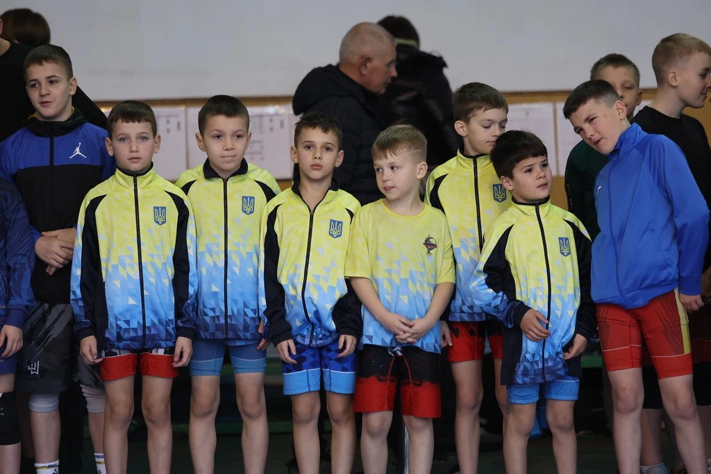 Юнацька боротьба пам’яті: у Тернополі зібралися понад півтори сотні спортсменів з України та Словаччини