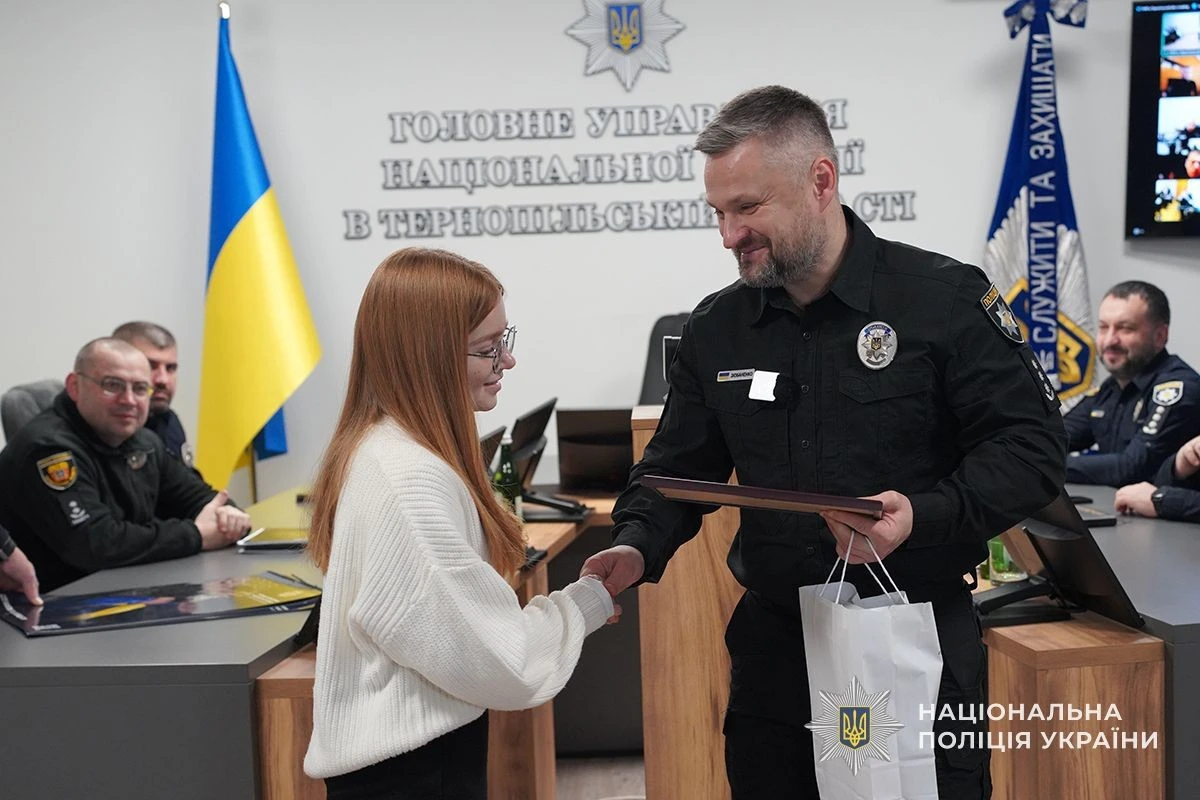 Погляд, що не мовчить: на Тернопільщині відзначили підлітків, які говорять про насильство через відео
