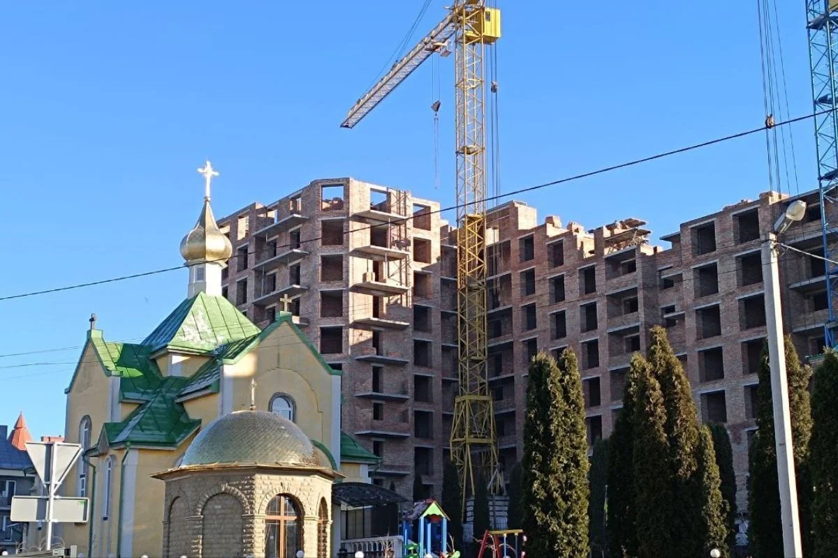 Верховний суд заборонив житло на церковній землі: як громада зупинила забудову у Тернополі