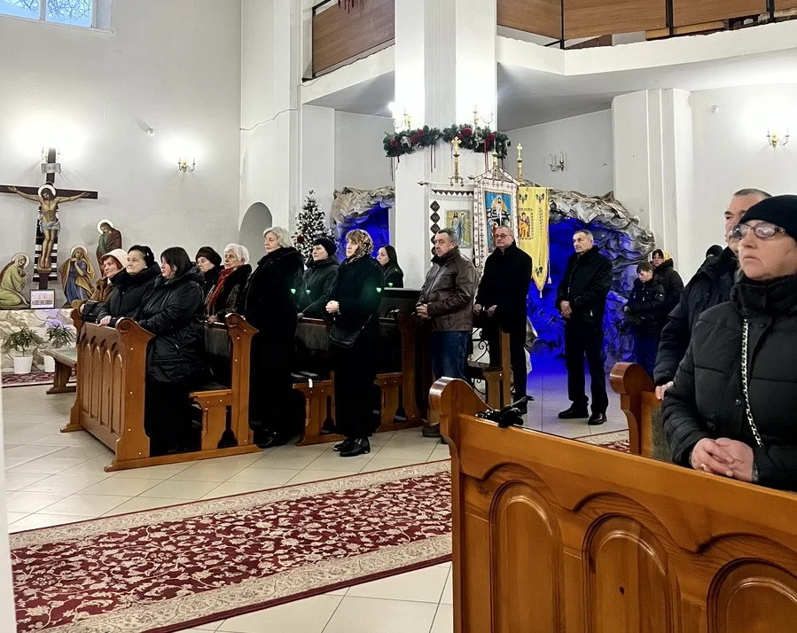 Різдво поруч із болем: у Тернополі зібралися родини полеглих захисників Різдво поруч із болем: у Тернополі зібралися родини полеглих захисників