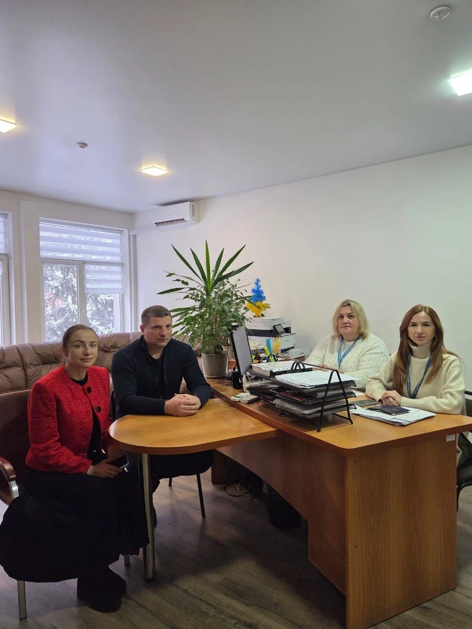 Паспорти без черг і поїздок: у Тернополі захисникам відновлюють документи прямо в лікарні