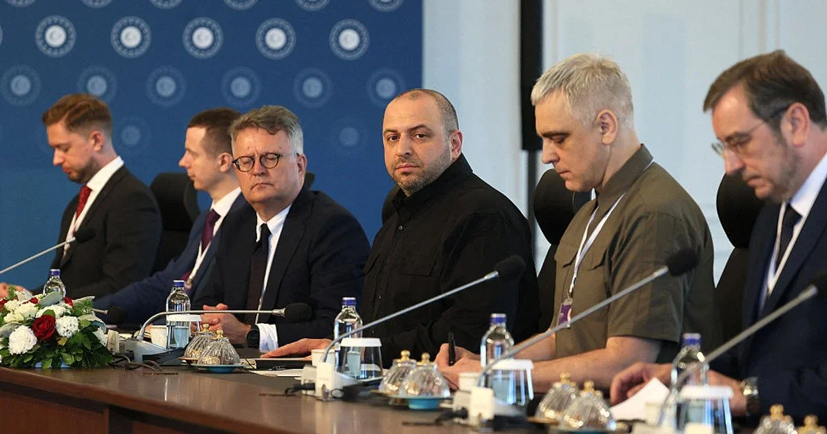 В Абу-Дабі стартували перші тристоронні переговори України, США та Росії – делегації вже працюють на місці