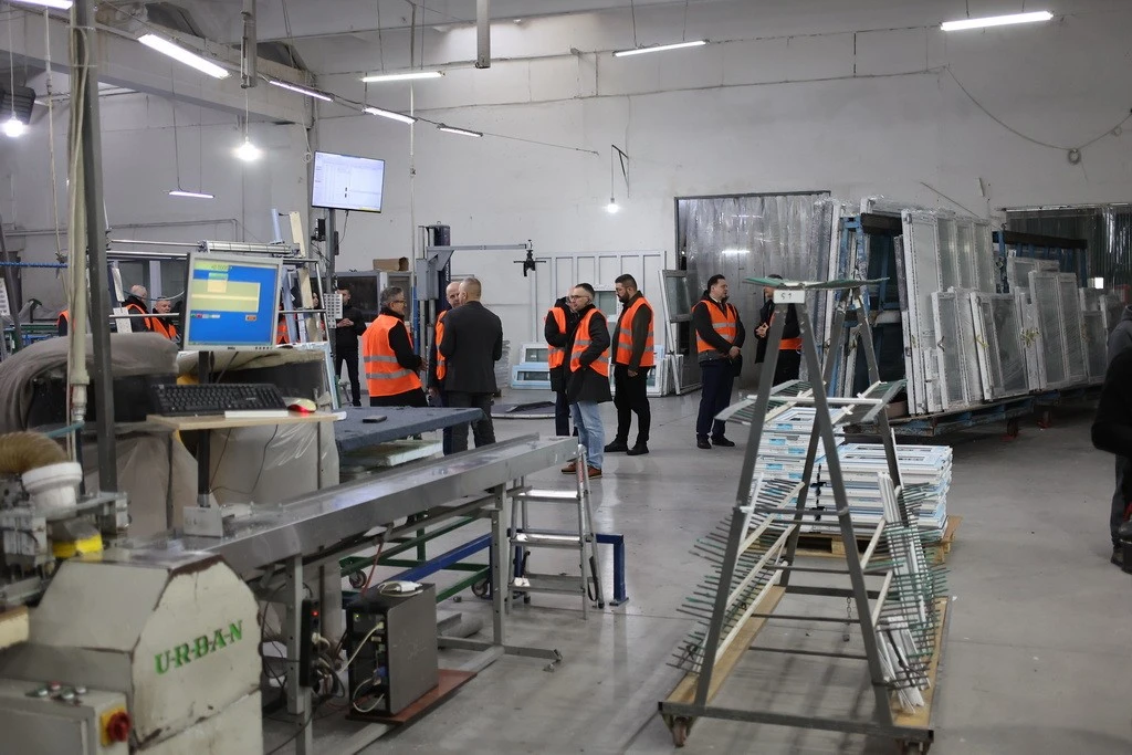 «Золотий капітал» та енергетичний фронт: Сергій Тарута відвідав виробництво Viknar’off у Тернополі