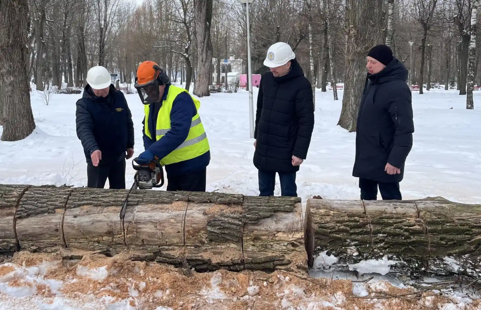 Реконструкція на виробництві: у Тернополі інсценували нещасний випадок задля безпеки працівників