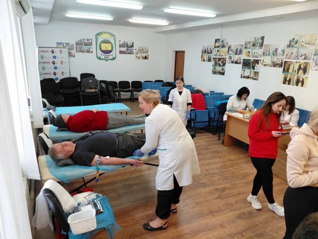 Десять літрів життя: у Заліщиках провели успішний День донора