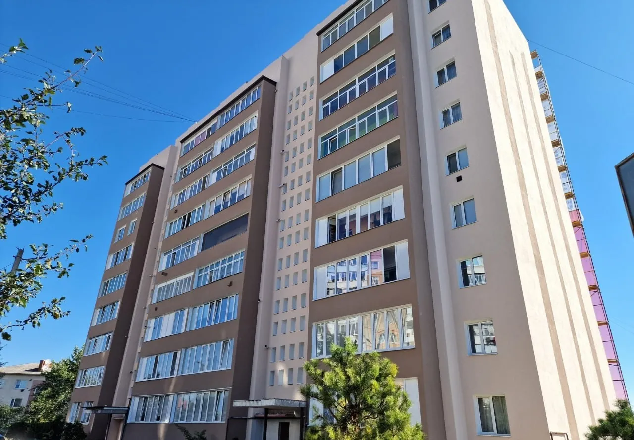 Чортківські багатоповерхівки йдуть у «вільне плавання»: 41 будинок списано з балансу КП