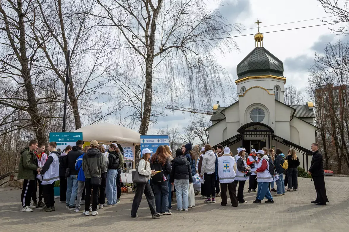 Рекордне прибирання у Тернополі: волонтери очистили парк «Сопільче»
