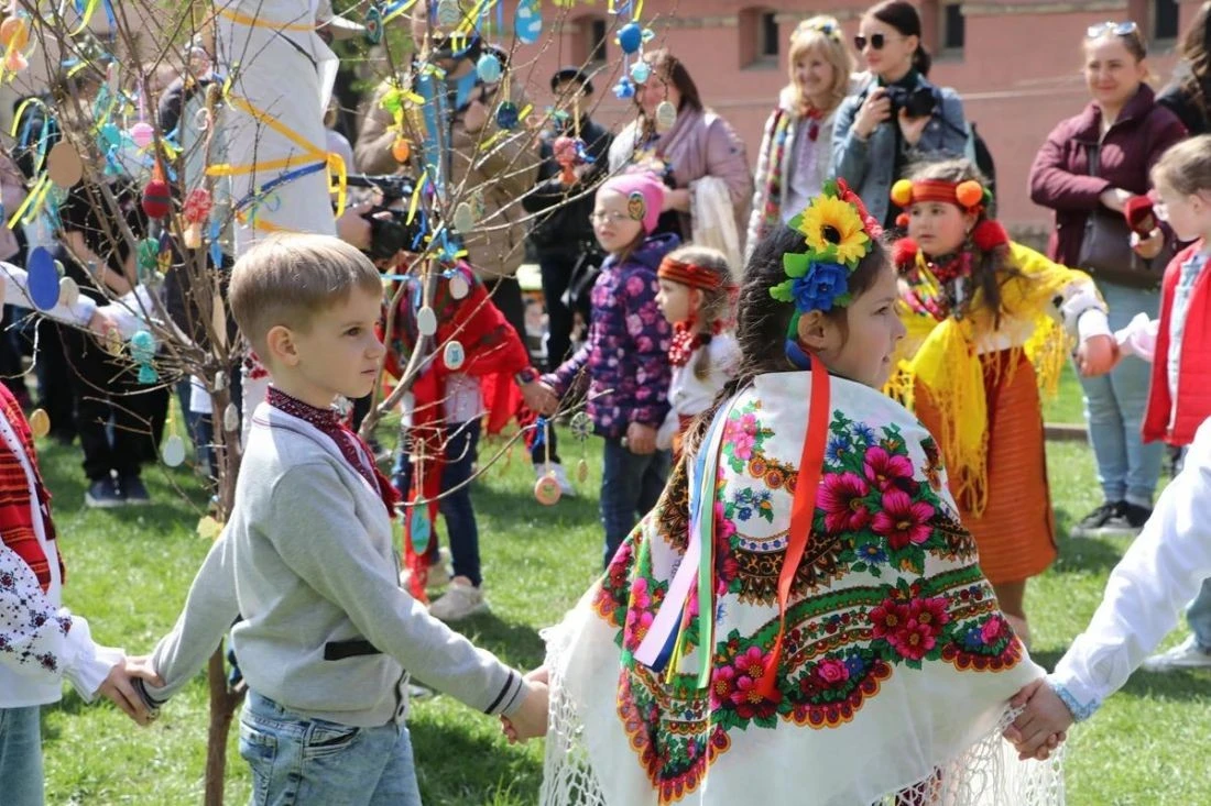 Бережани готуються до благодійних гаївок на підтримку українського війська