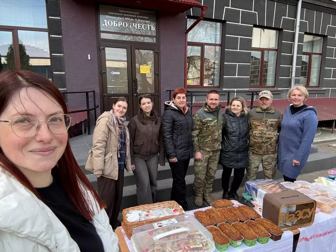 Домашня випічка проти ворожих дронів: у Тернополі збирають 300 тисяч гривень на потреби Сил безпілотних систем