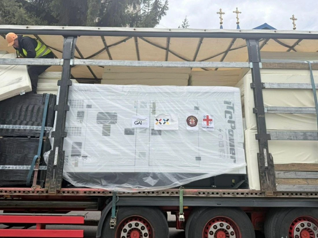 Стабільне світло для маленьких пацієнтів: дитяча поліклініка Тернополя отримала потужний генератор
