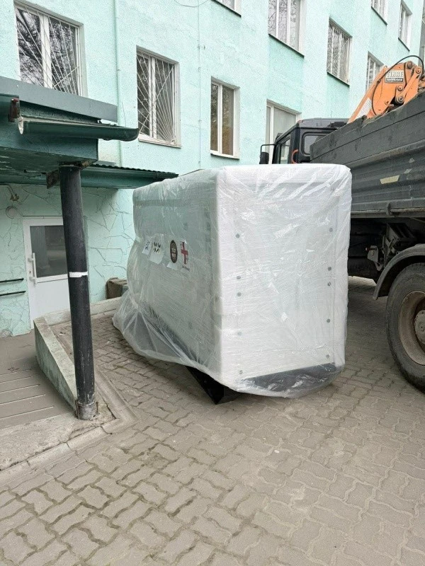 Стабільне світло для маленьких пацієнтів: дитяча поліклініка Тернополя отримала потужний генератор