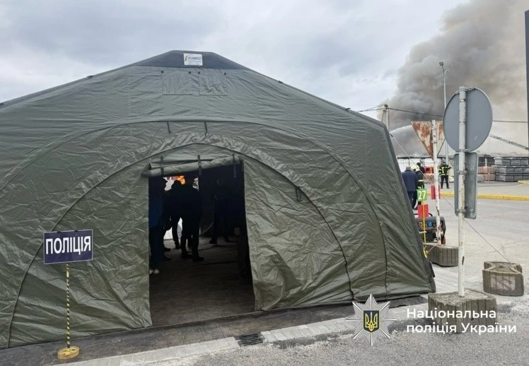 Наслідки дронового удару по Тернополю: поліція розгорнула штаб допомоги