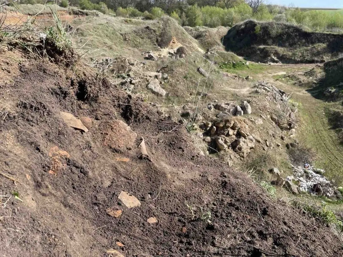 Чорні археологи та кар’єри нищать трипільську спадщину на Тернопільщині