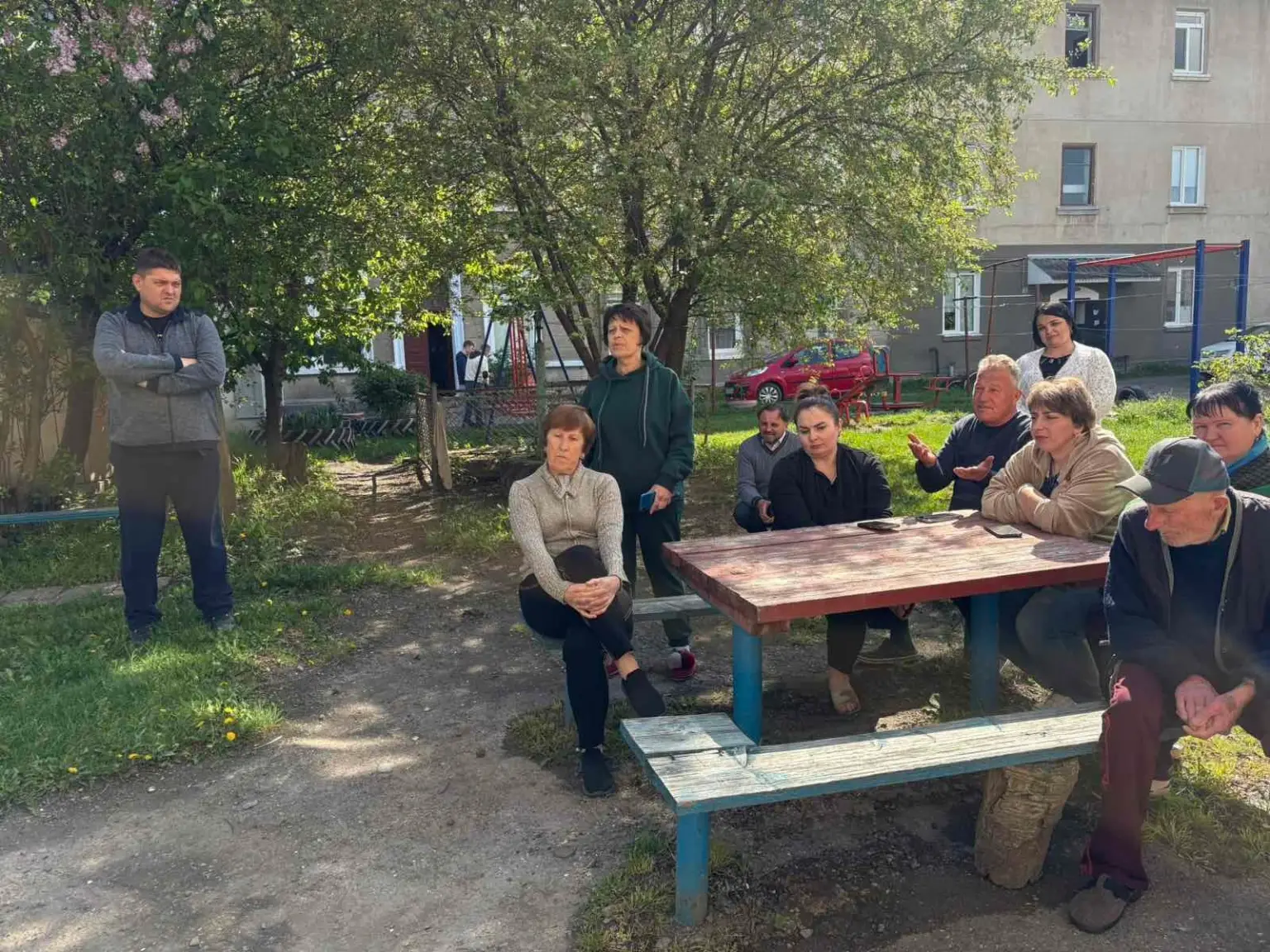 Мешканці будинку на Залізничній переходять до самоврядування: у Чорткові створять нове ОСББ