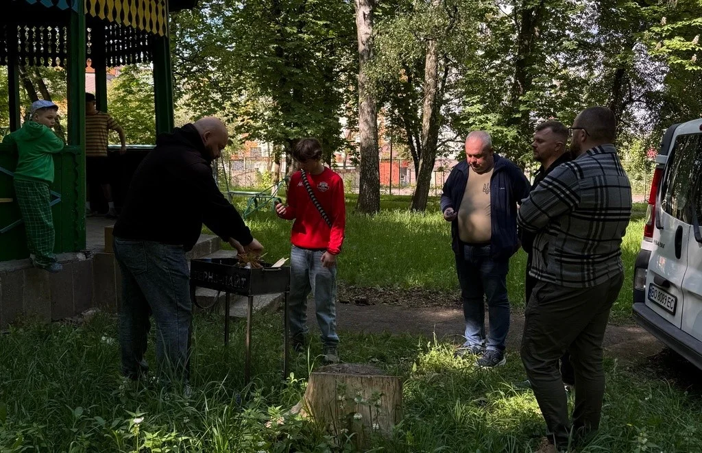Тернопільські студенти влаштували свято для вихованців дитячого будинку