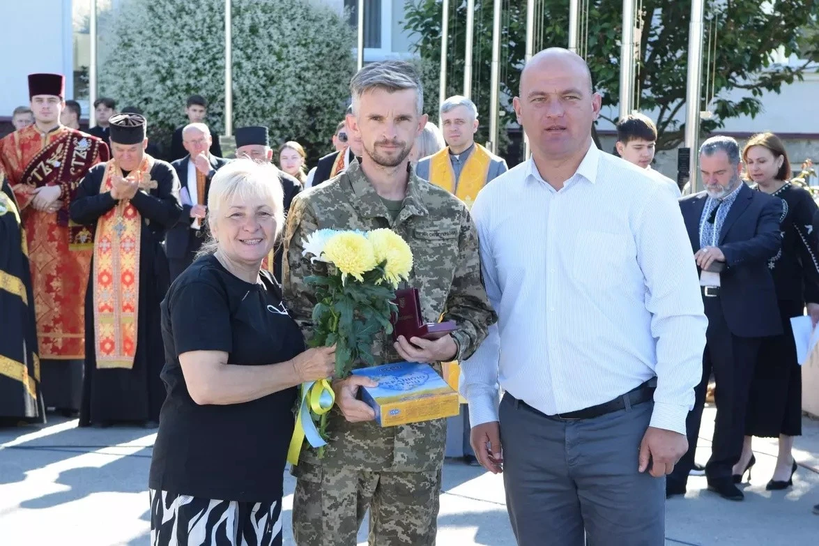 Головний сержант Михайло Медведик після чотирнадцяти місяців неволі повернувся до Чорткова