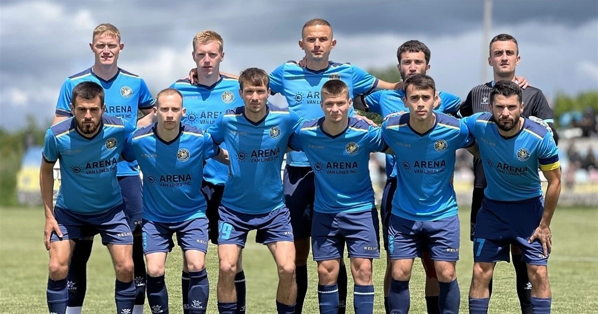 Заліщицький «Дністер» складає чемпіонські повноваження