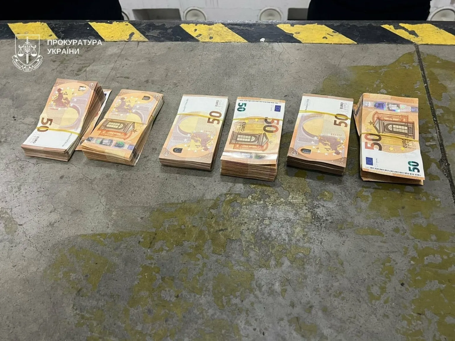 Масштабна наркомережа: семеро фігурантів постануть перед судом за збут кратому