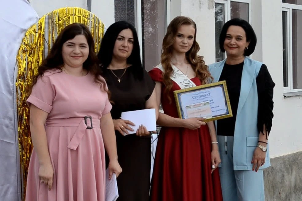 Білобожницька громада преміювала найкращих освітян та учнів