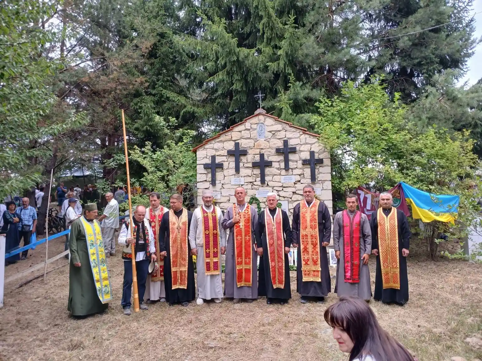 Пам’ять про героїв ОУН: на Тернопільщині провели фестиваль «Чорна вишиванка»
